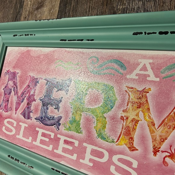 Quality Mermaid Wall Decor Set - Pink and Teal - Picture 2 of 5